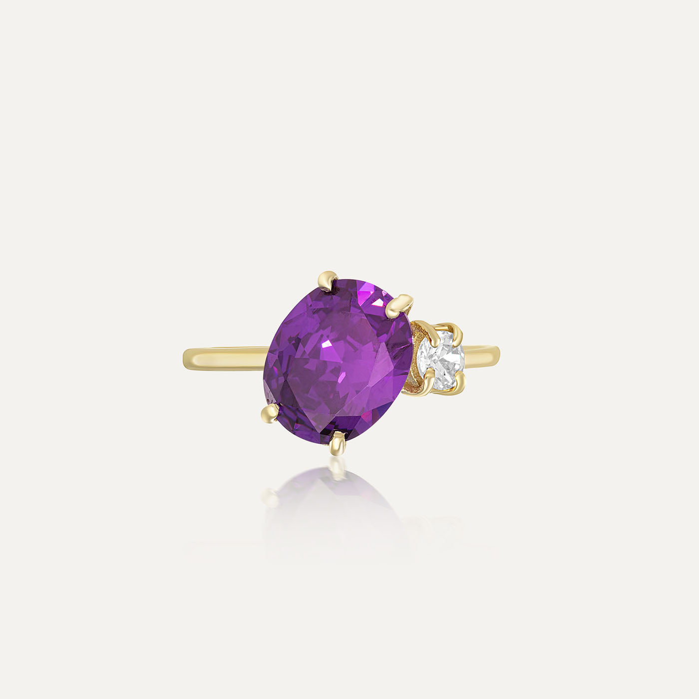 9ct Yellow Gold Oval Amethyst  & Cubic Zirconia Dress Ring